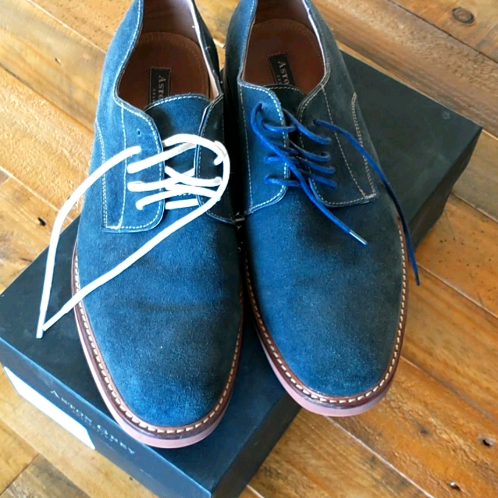 Aston Grey Duncan Navy Suede